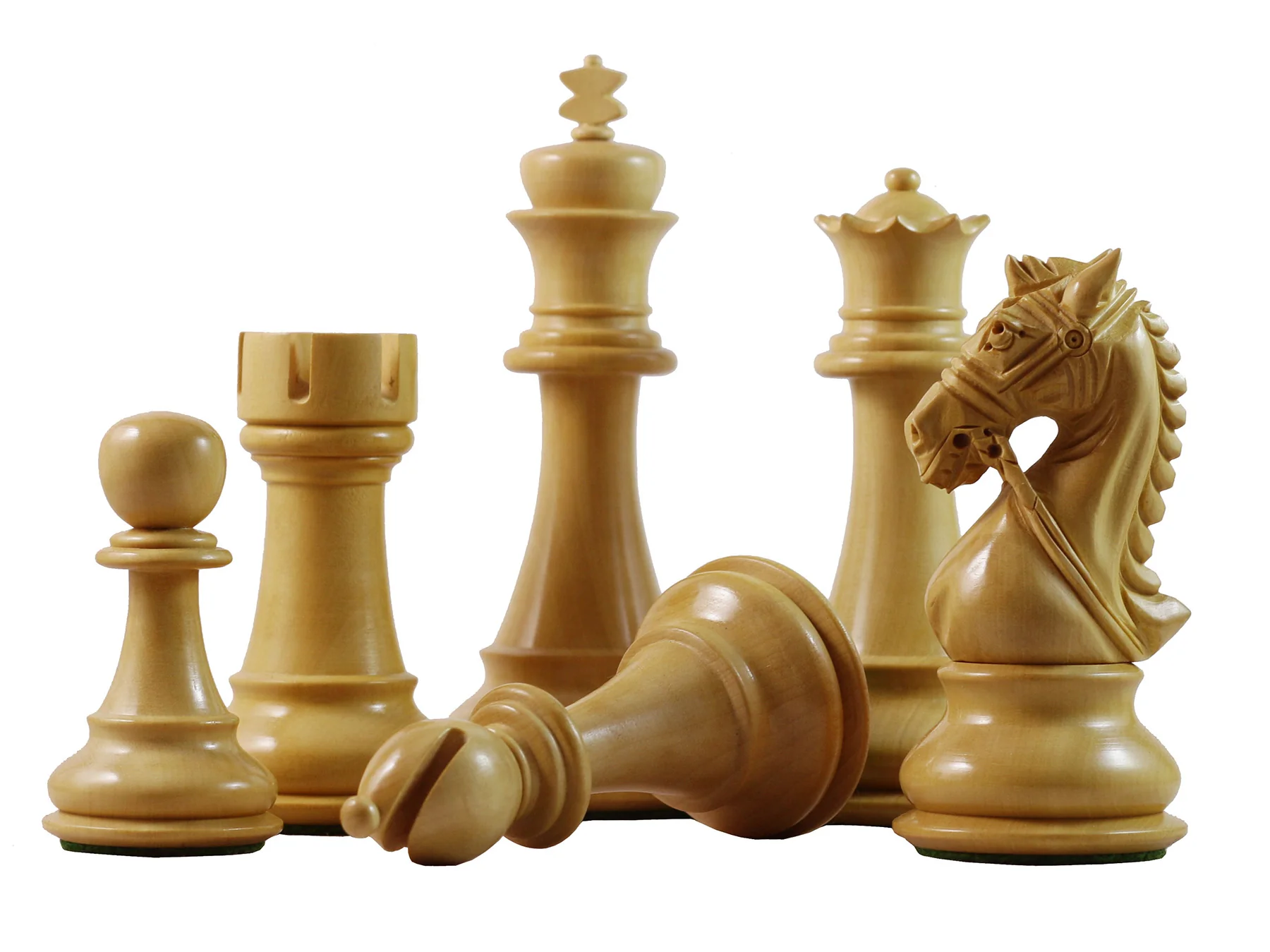 Bridle Series 4.5" Premium Staunton Chess Set in Ebony and Box wood - Image 5