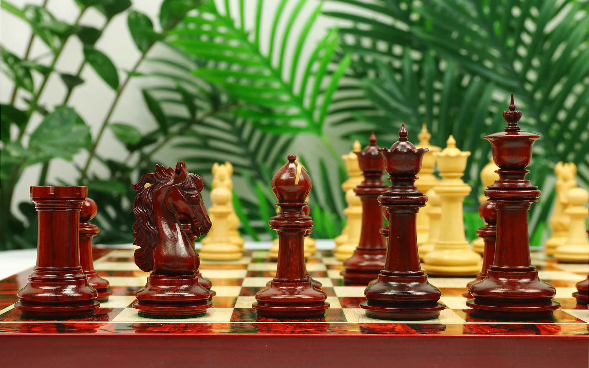 Danum Series 4.4" Premium Staunton Chess Set in Boxwood & Blood Rosewood - Image 21