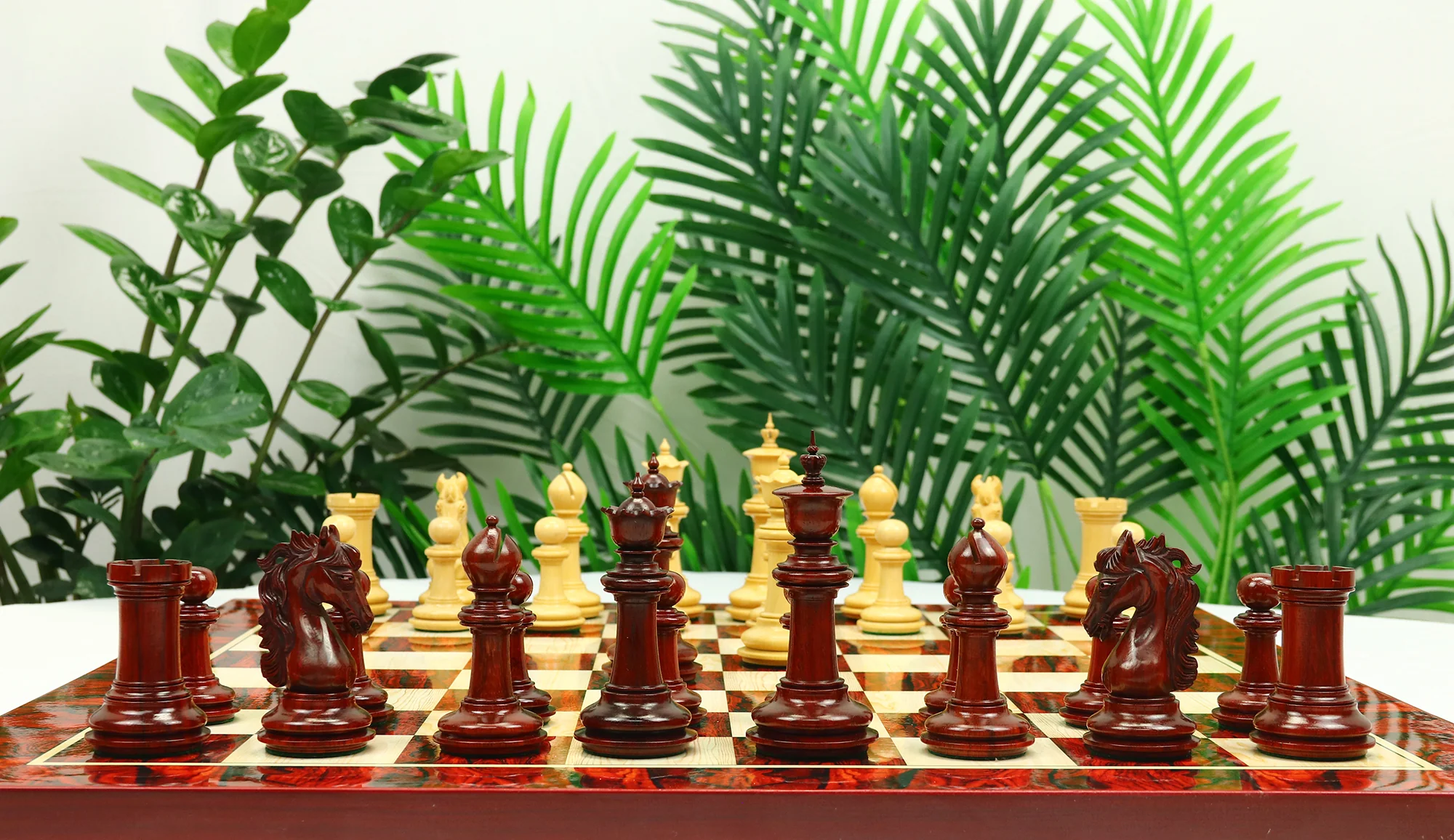 Danum Series 4.4" Premium Staunton Chess Set in Boxwood & Blood Rosewood - Image 24