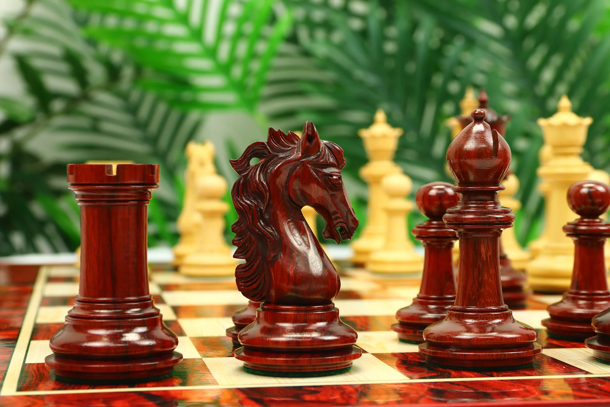 Danum Series 4.4" Premium Staunton Chess Set in Boxwood & Blood Rosewood - Image 26