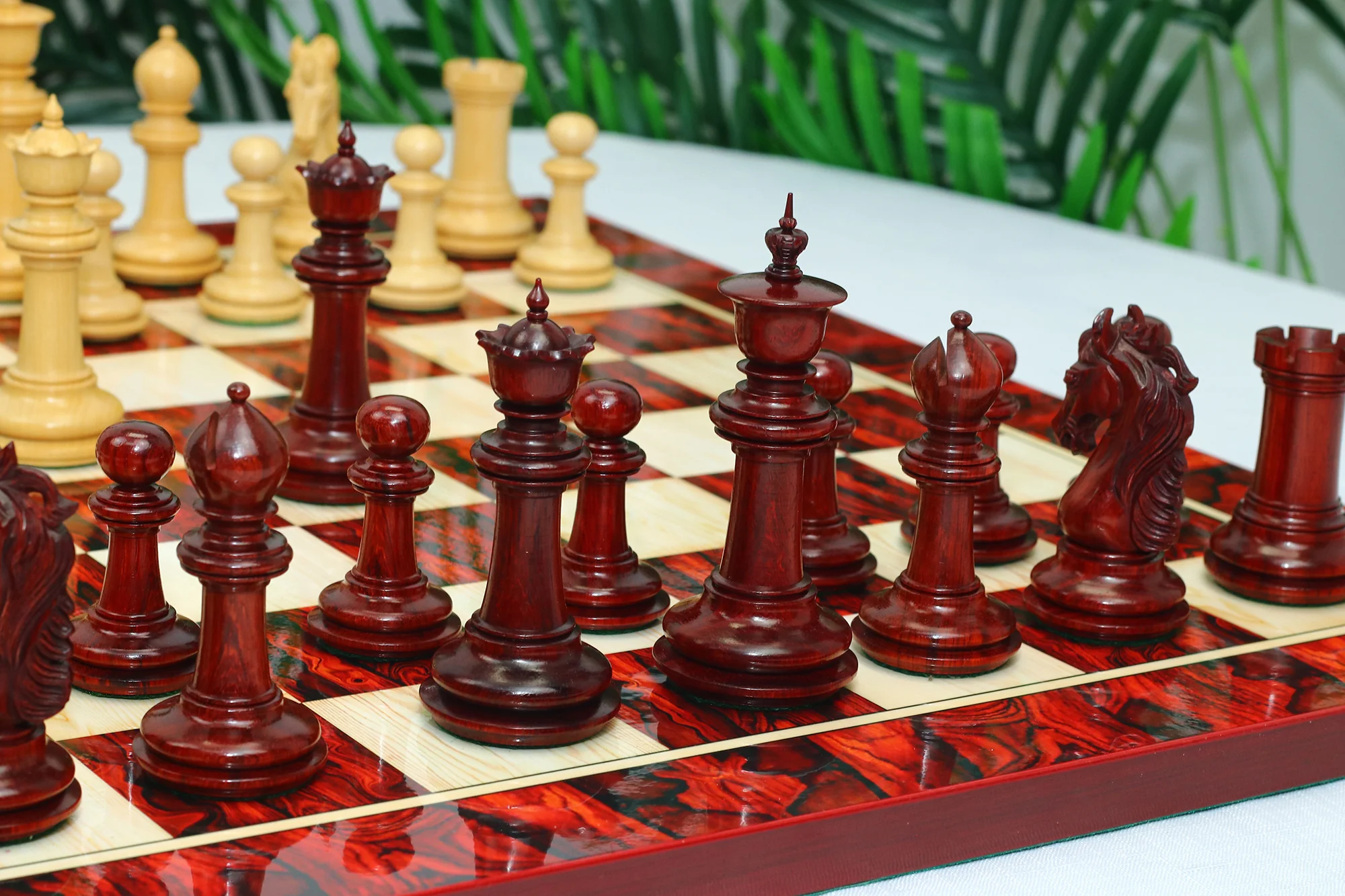 Danum Series 4.4" Premium Staunton Chess Set in Boxwood & Blood Rosewood - Image 29