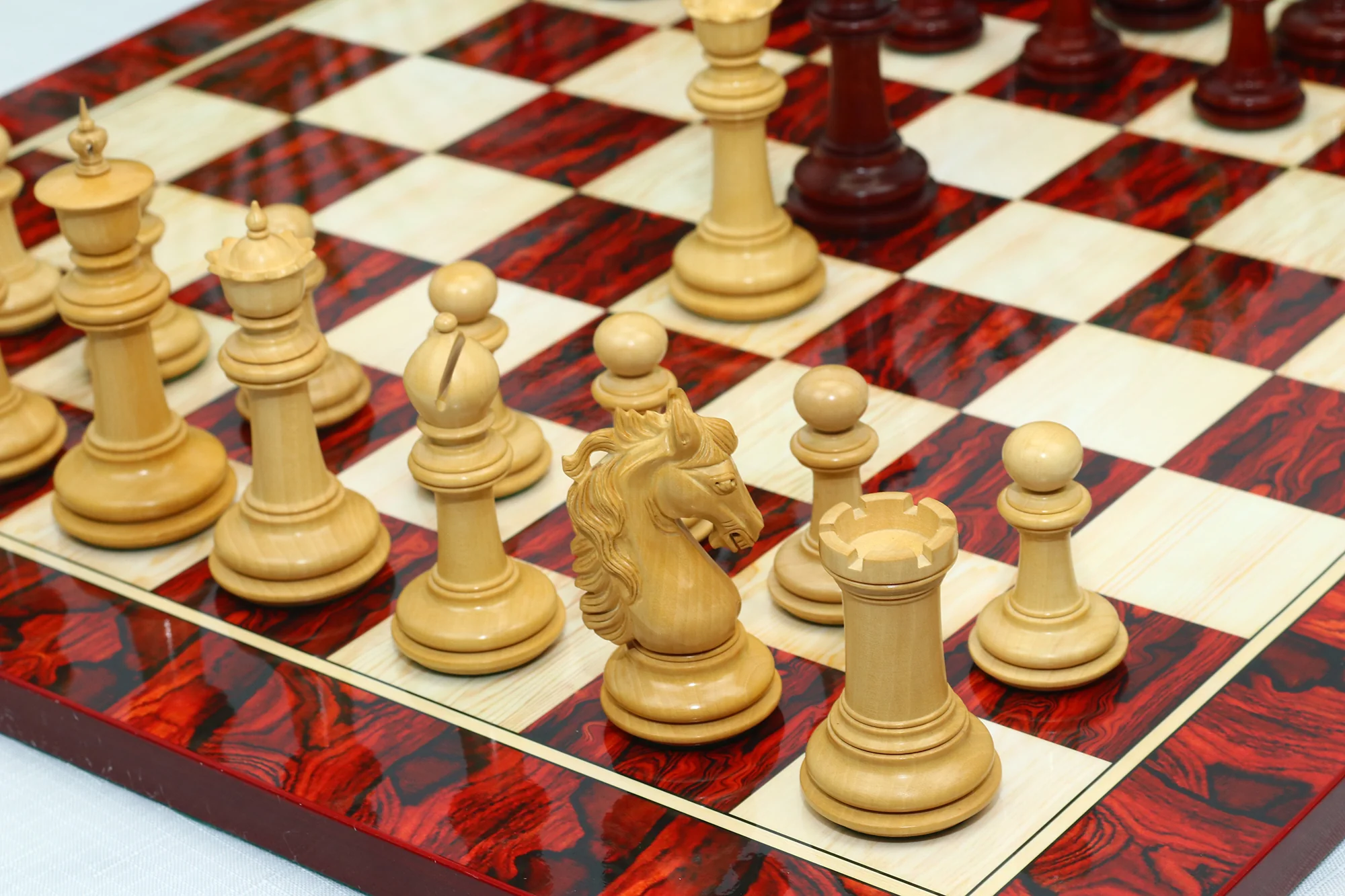 Danum Series 4.4" Premium Staunton Chess Set in Boxwood & Blood Rosewood - Image 35