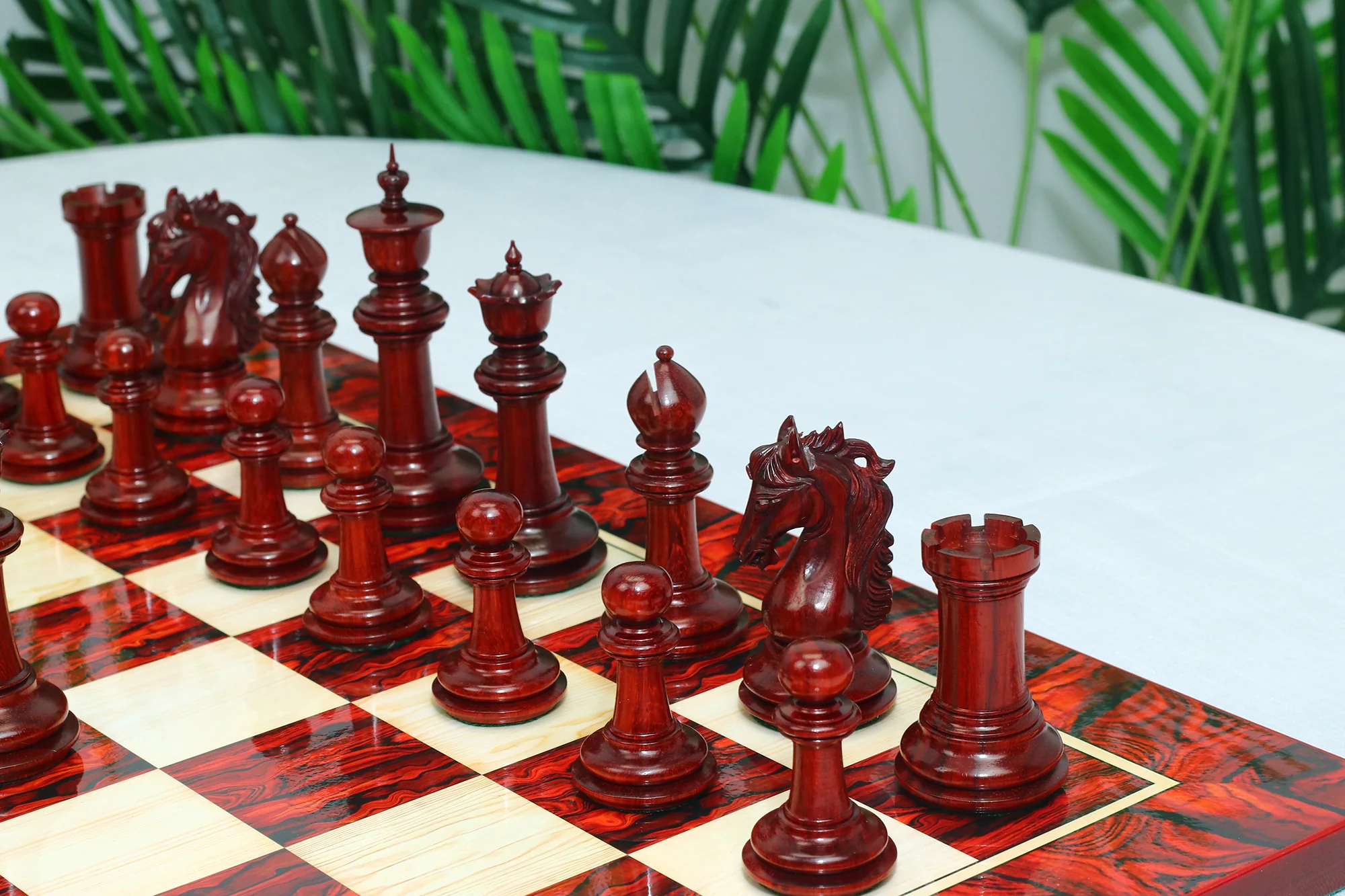 Danum Series 4.4" Premium Staunton Chess Set in Boxwood & Blood Rosewood - Image 36