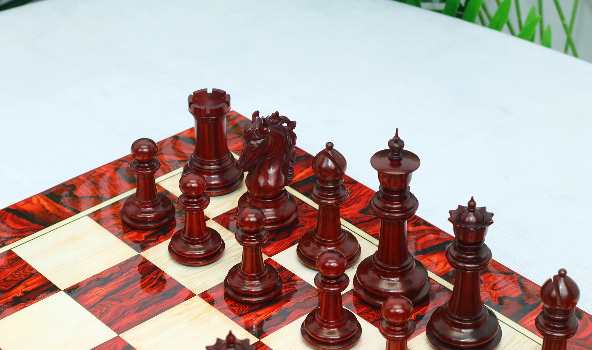 Danum Series 4.4" Premium Staunton Chess Set in Boxwood & Blood Rosewood - Image 37