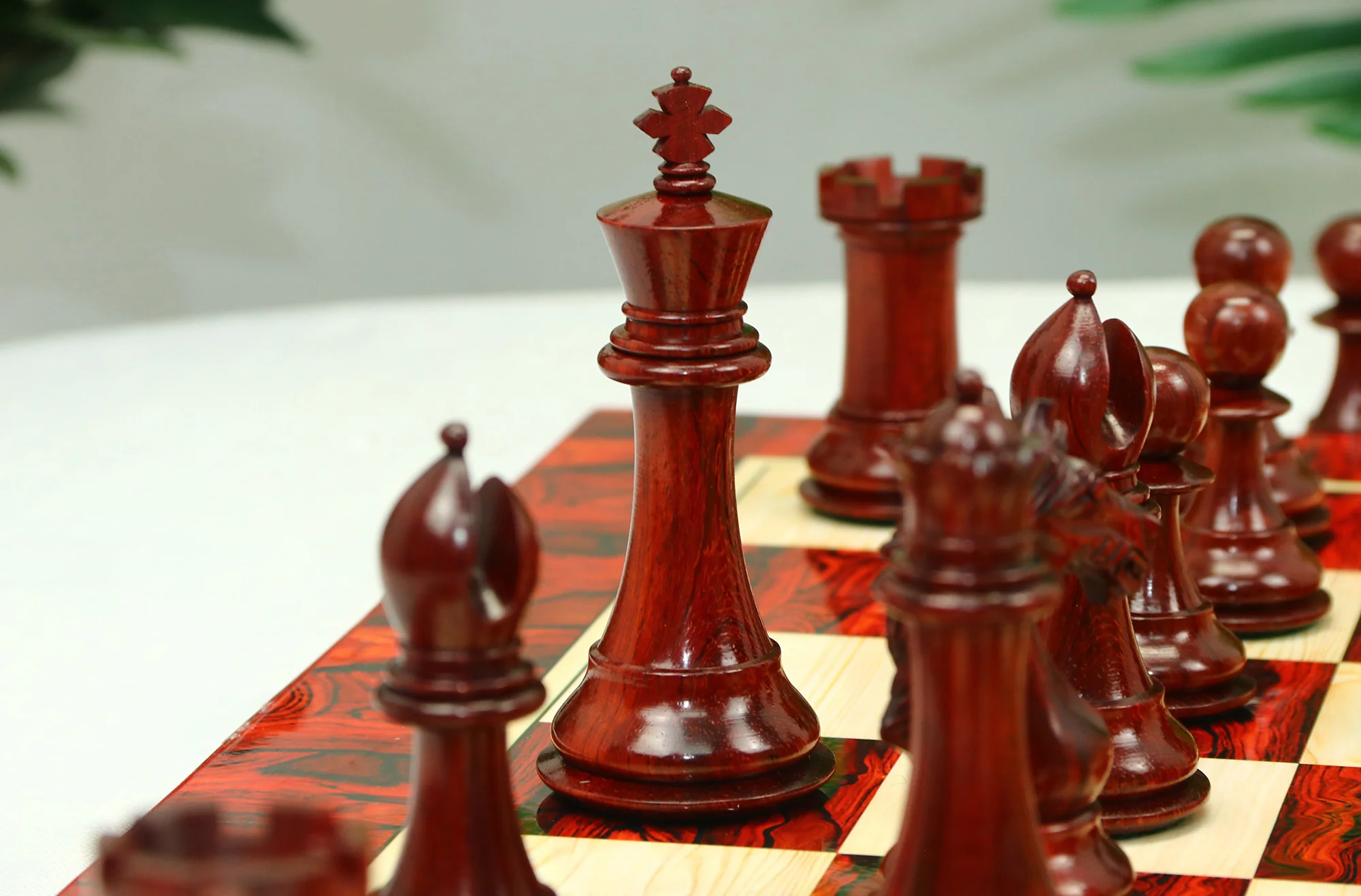 Elite Series 4.25" Luxury  Staunton Chess set in African Padouk & Boxwood - Image 19
