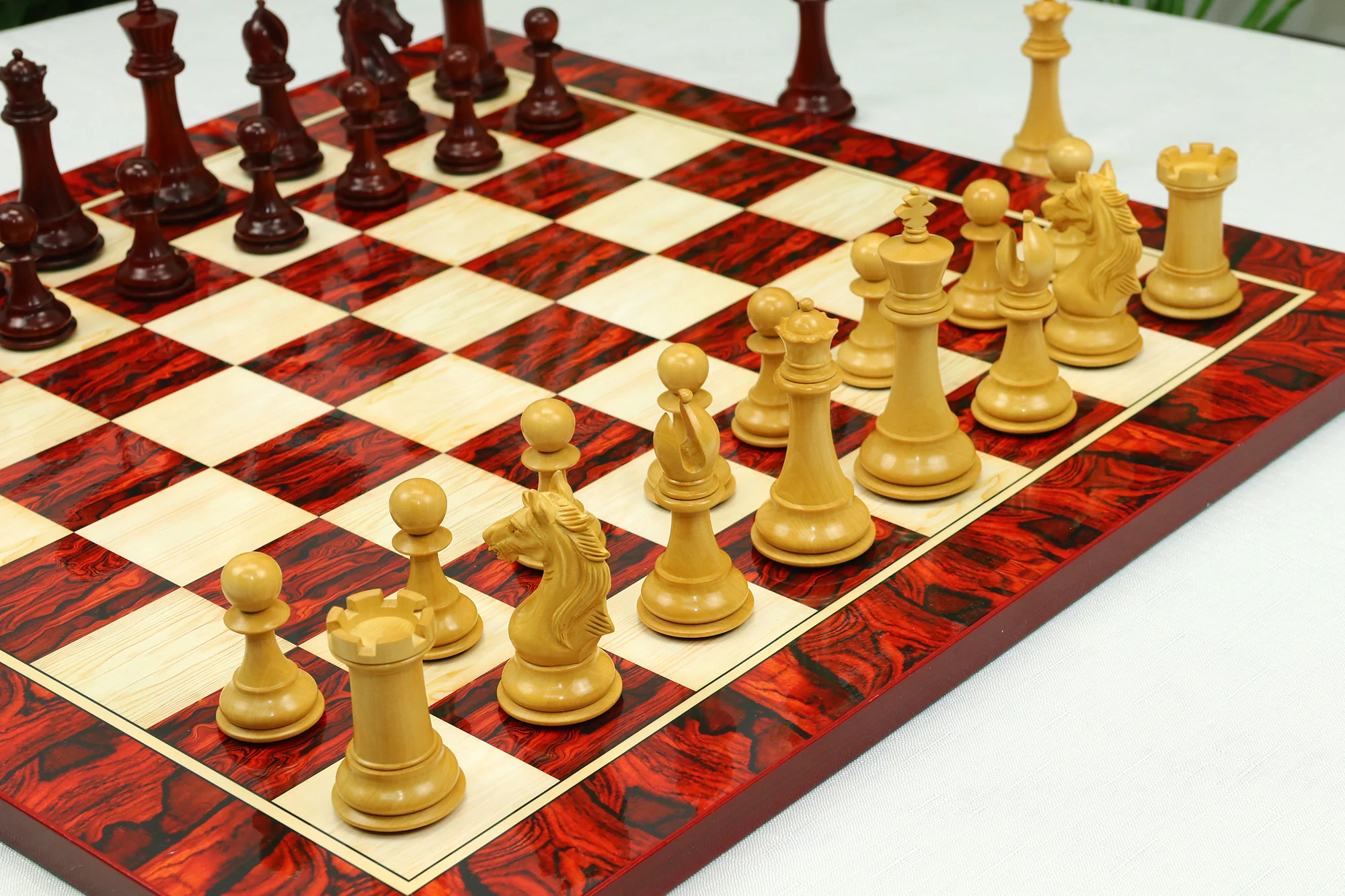 Elite Series 4.25" Luxury  Staunton Chess set in African Padouk & Boxwood - Image 6