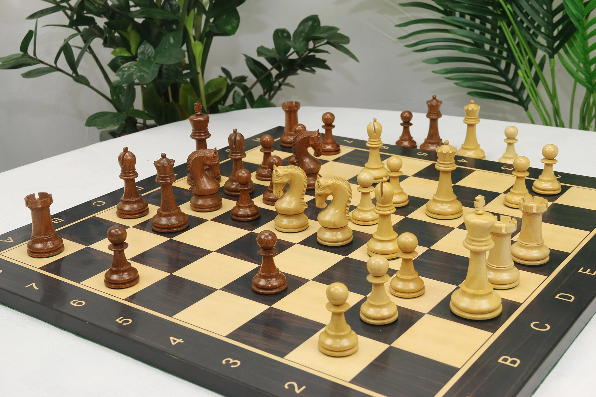 Leningrad Series 4"  Staunton Chess set in Golden Rosewood & Boxwood - Image 6