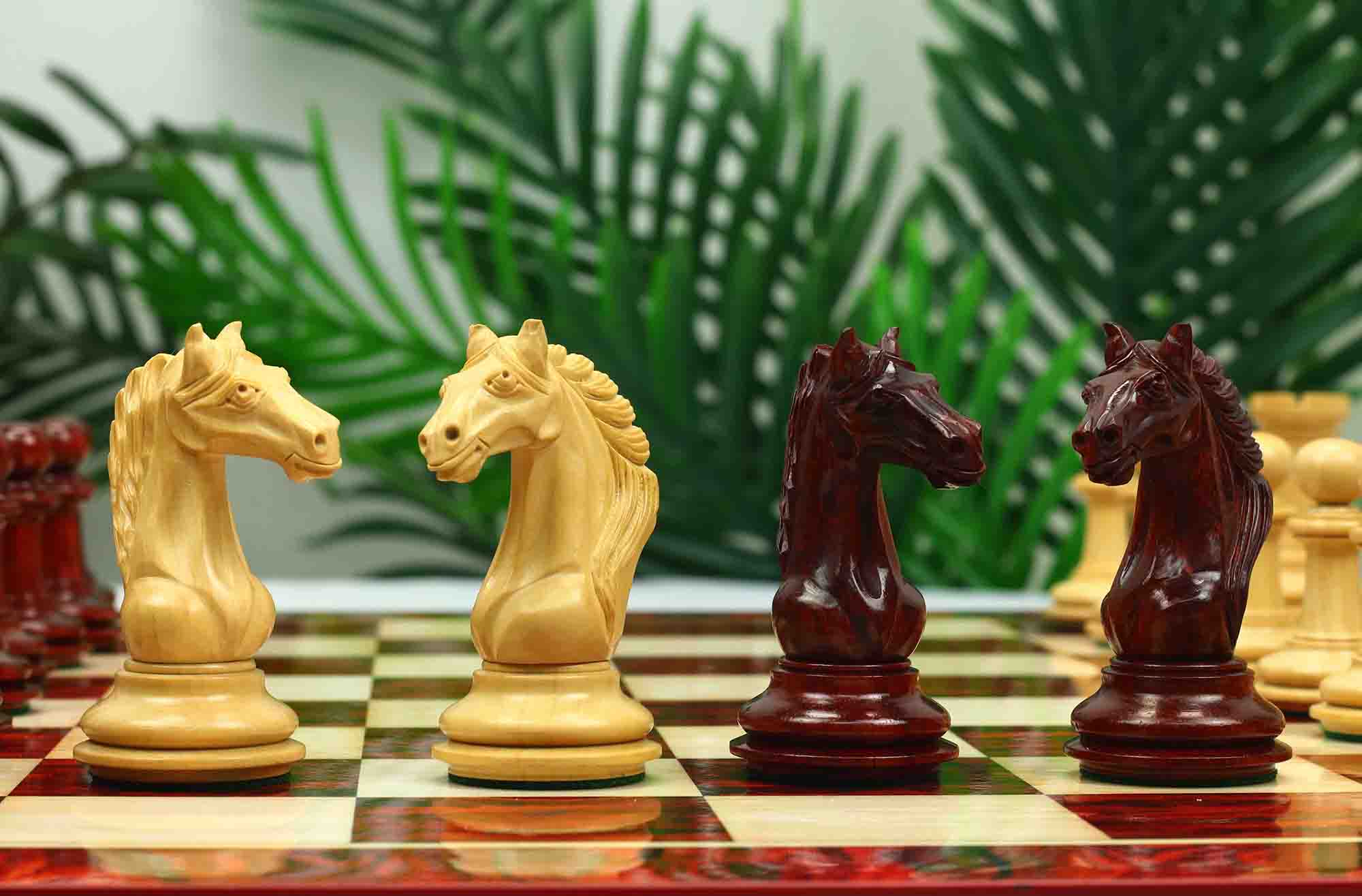 Macedon Series Luxury Staunton 4.4" Boxwood and Bud Rosewood wood Chess set - Image 11