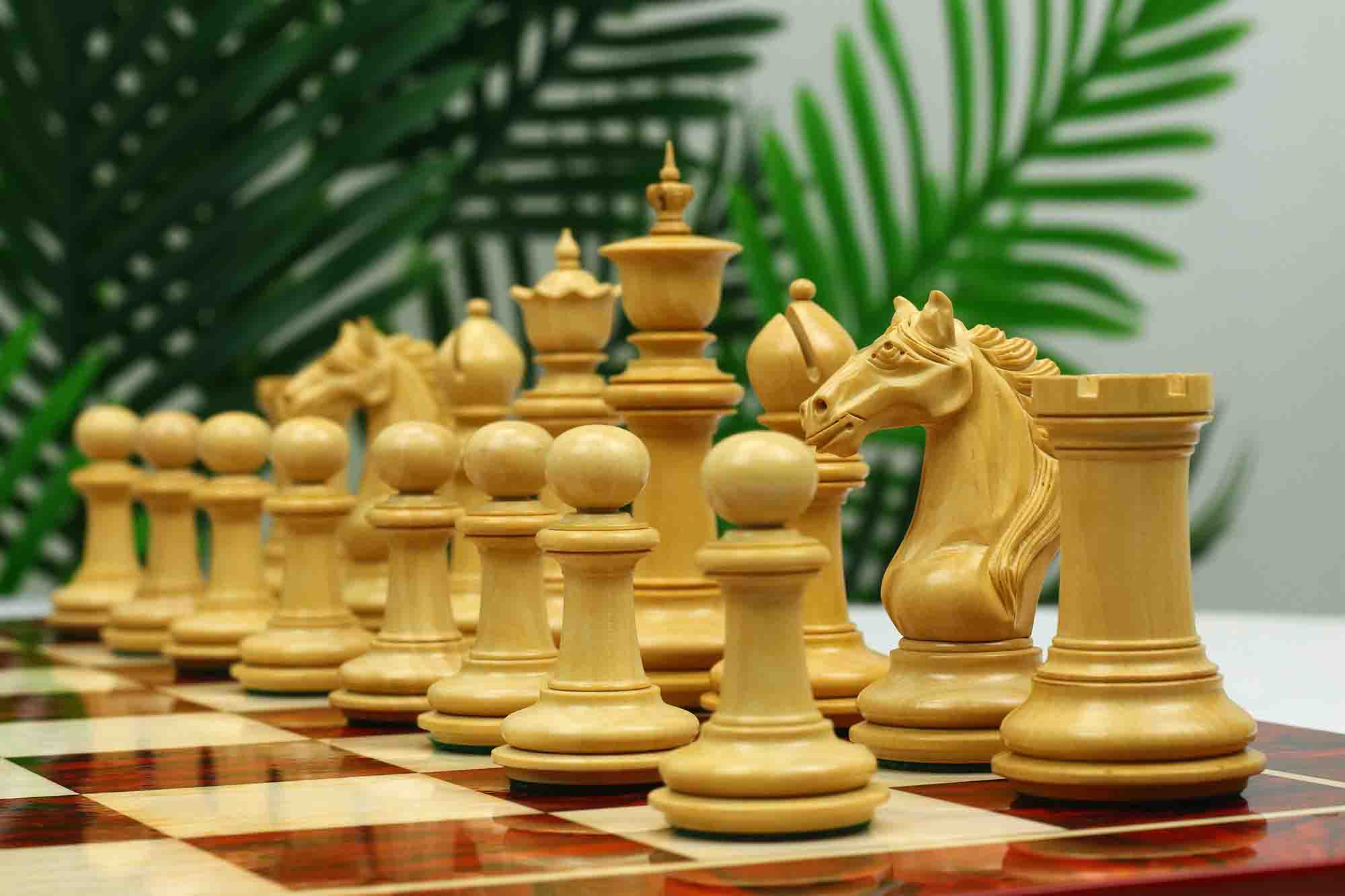 Macedon Series Luxury Staunton 4.4" Boxwood and Bud Rosewood wood Chess set - Image 2