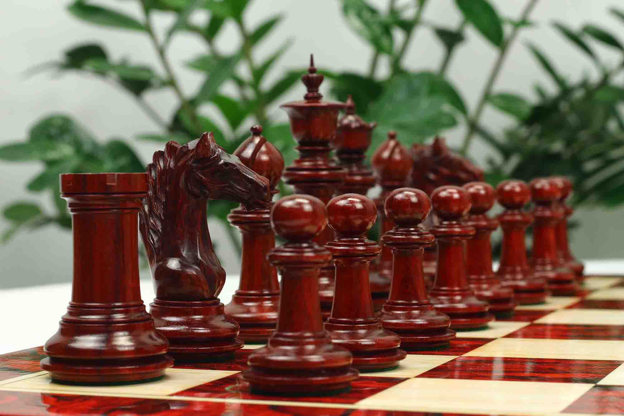 Macedon Series Luxury Staunton 4.4" Boxwood and Bud Rosewood wood Chess set - Image 4