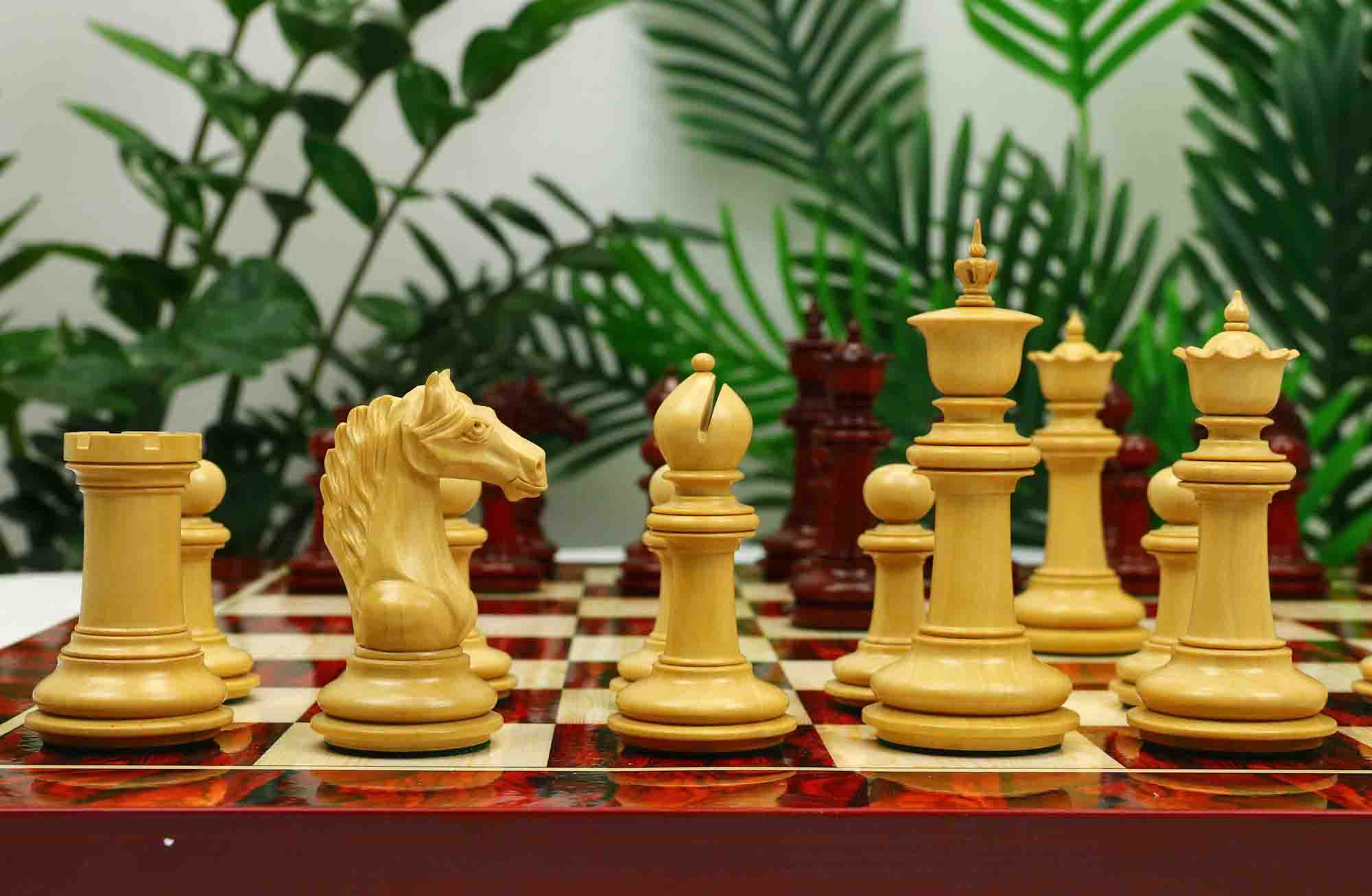 Macedon Series Luxury Staunton 4.4" Boxwood and Bud Rosewood wood Chess set - Image 6