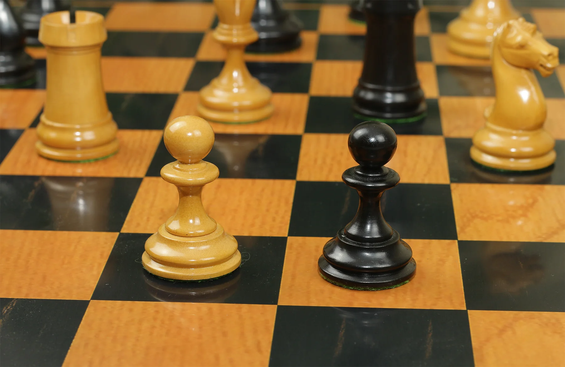 Reproduction Vintage B & Co 1860s Antique Chess Set in Ebony / Antiqued Box wood - 4" King - Image 14