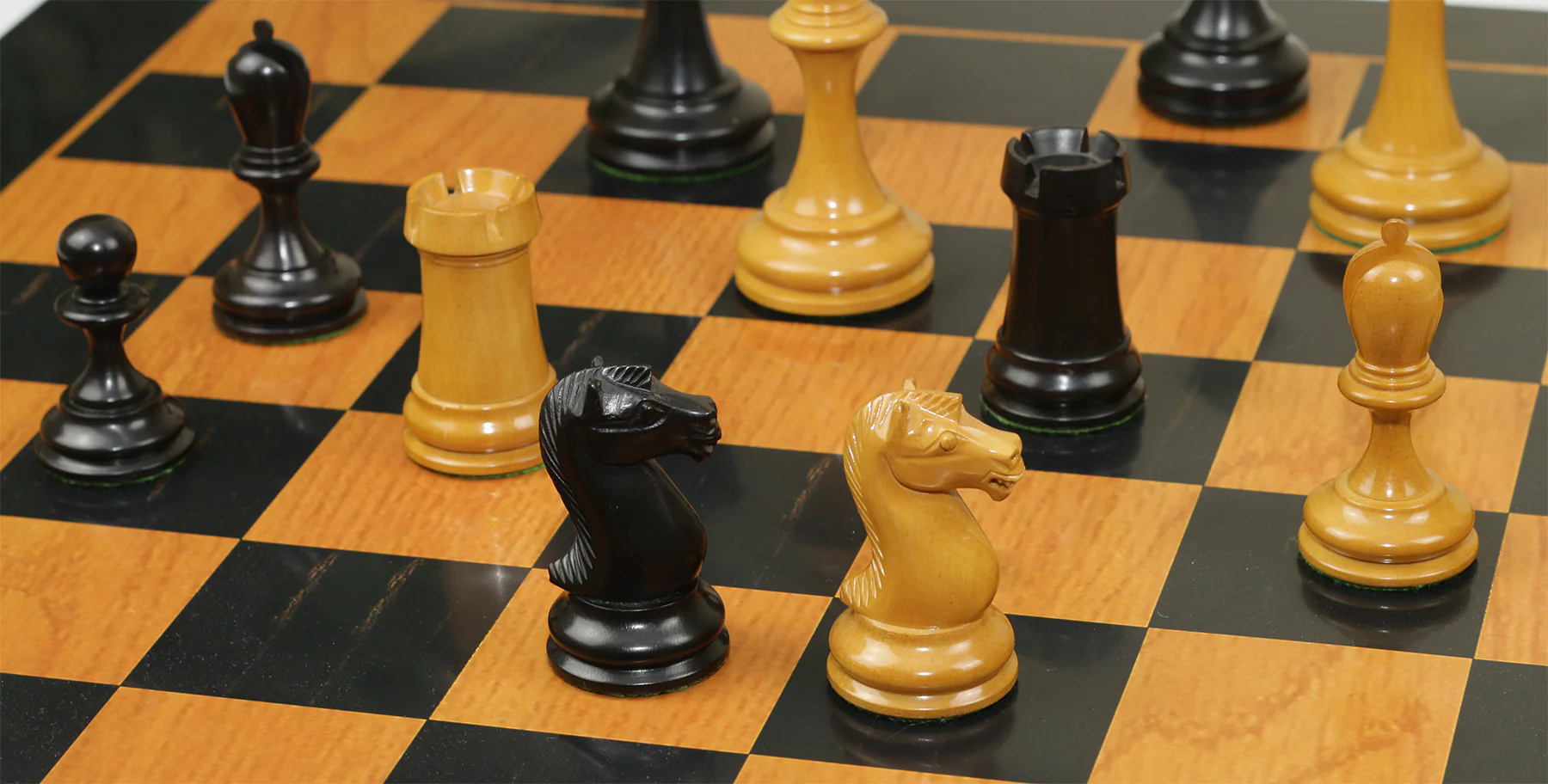 Reproduction Vintage B & Co 1860s Antique Chess Set in Ebony / Antiqued Box wood - 4" King - Image 20