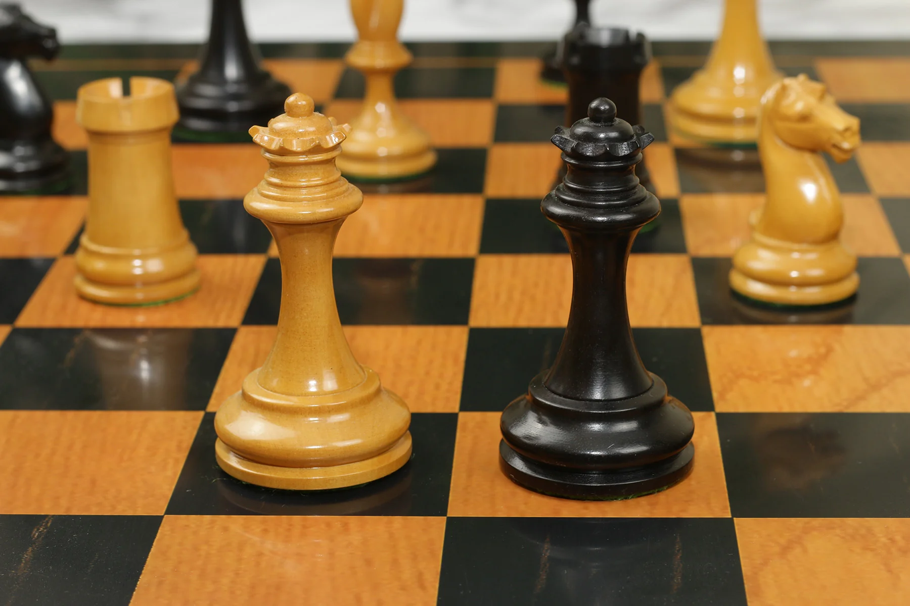 Reproduction Vintage B & Co 1860s Antique Chess Set in Ebony / Antiqued Box wood - 4" King - Image 7