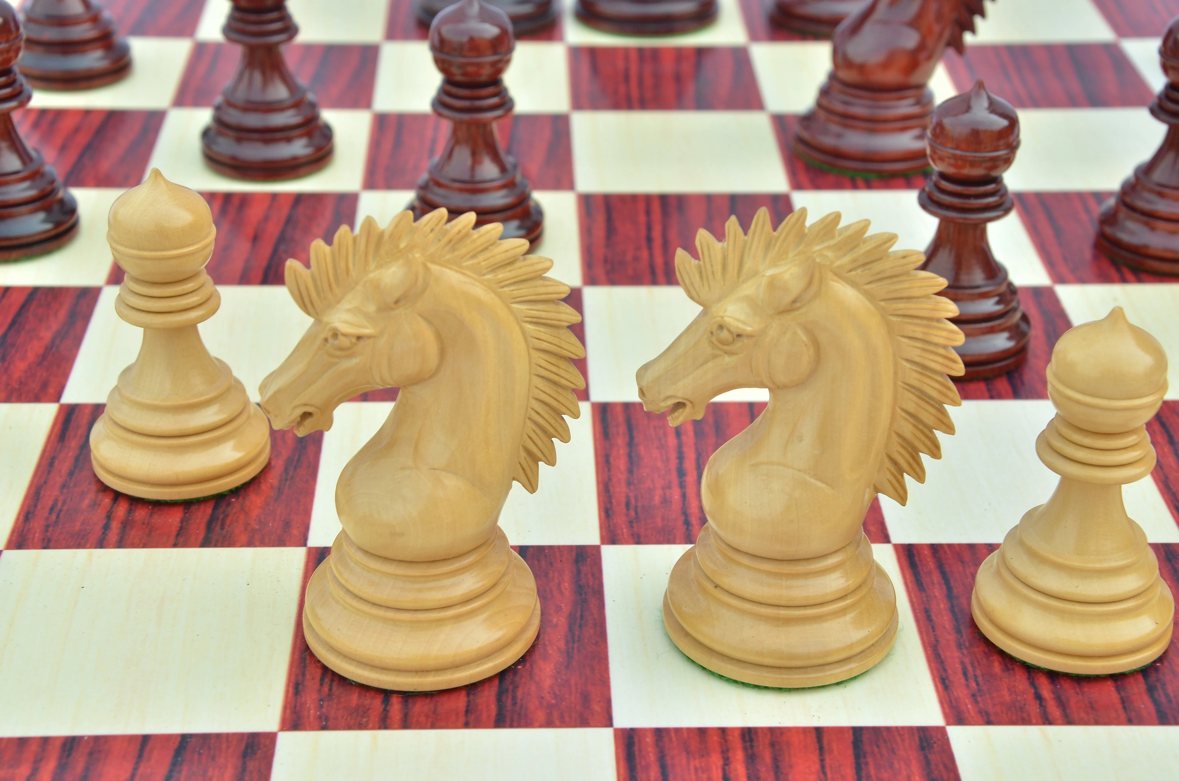 Thebes Series Luxury Staunton 4.4" Chess Set in Padouk wood - Image 12